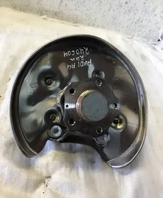 Audi A4 S4 B9 8W Rear wheel hub 8k0501249