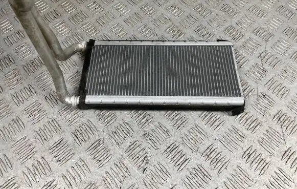 Subaru Legacy Heater blower radiator