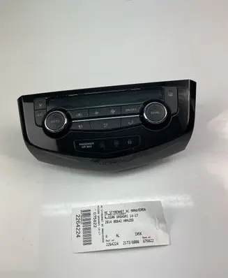 Nissan Qashqai Interior fan control switch 275004EA0A