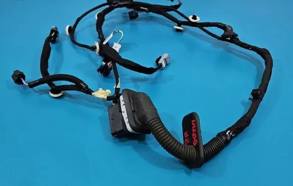 Dacia Duster III Front door wiring loom 241247674R IMPRK1569604