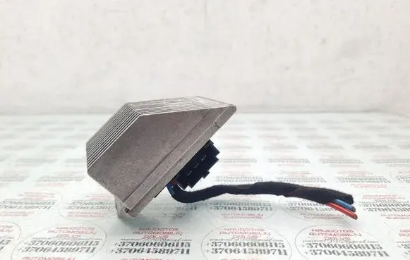 Heater blower motor/fan resistor