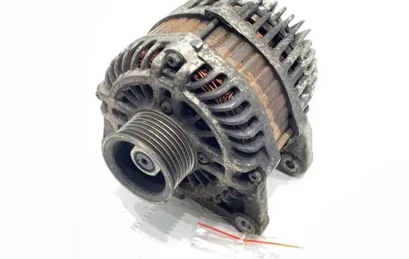 Nissan Juke I F15 Generator/alternator 231001KA1A