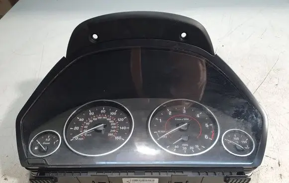 BMW 3 GT F34 Speedometer (instrument cluster) 9372488 007061000 17649411