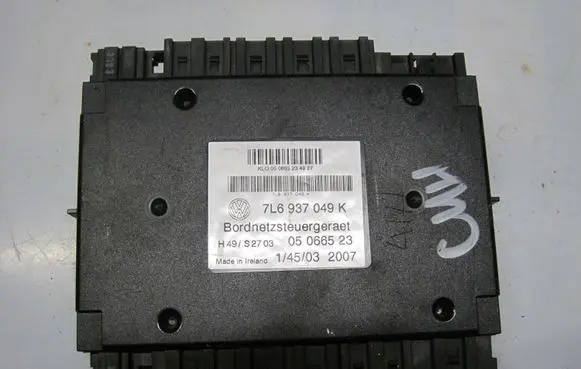 Volkswagen Touareg I Comfort/convenience module 7L6937049K