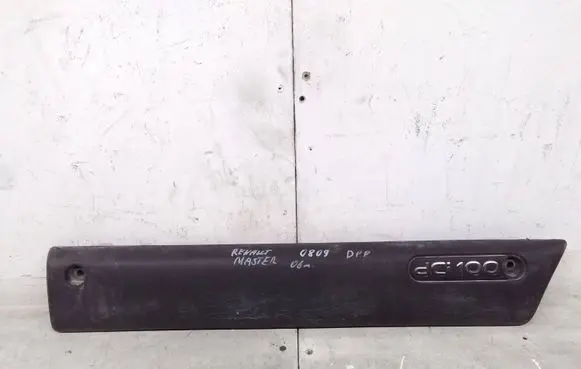 Renault Master II Front door trim (molding) 7701692581