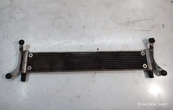 Audi Q7 4L Coolant radiator 7L6121212B