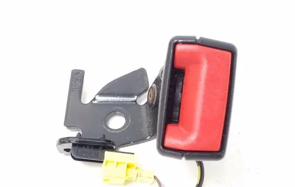 Mercedes-Benz CLS C218 X218 Rear seatbelt buckle A2128602069