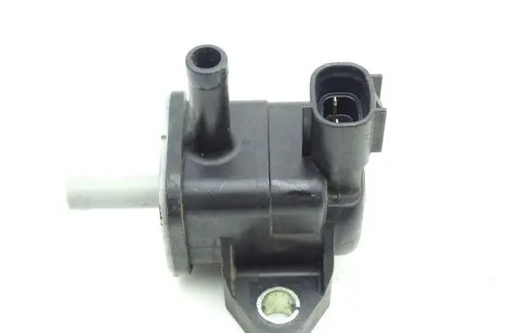 Toyota Aygo AB40 Valve vacuum 90910-WC003 GBIMPORT