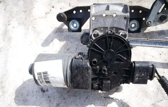 Ford Focus C-MAX Wiper motor 3m5117508aa