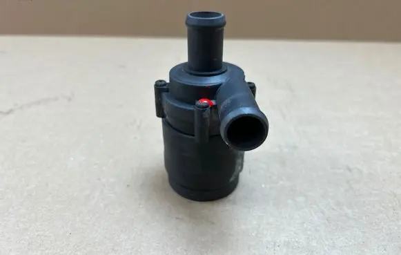 Volkswagen Amarok Electric auxiliary coolant/water pump 2H0965561