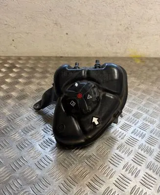 Coolant expansion tank/reservoir