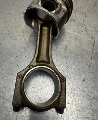 BMW 5 F10 F11 Piston with connecting rod 7812585