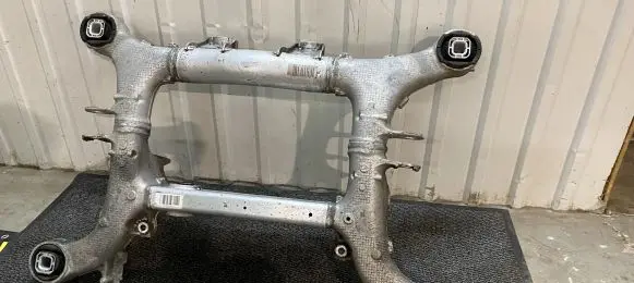 BMW 5 F10 F11 Rear subframe C83178650F10 679380301