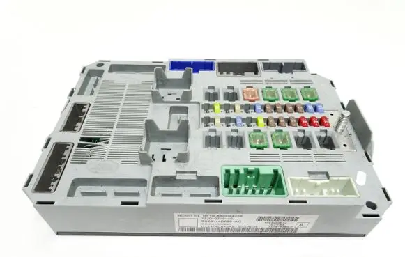 Jaguar XF X250 Fuse module 7370071940 DX2314D628AG