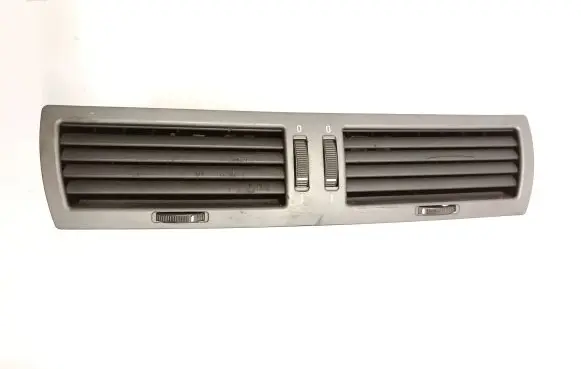 BMW 7 E65 E66 Dash center air vent grill 6911203 6911204