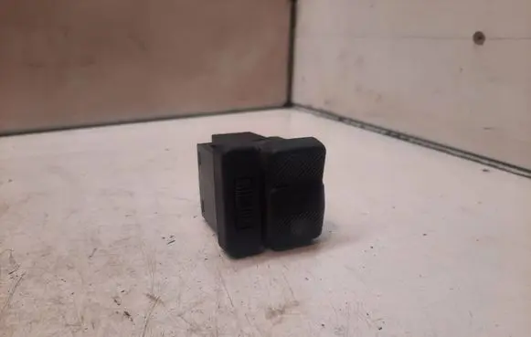 Volkswagen PASSAT B3 Light switch 357971999
