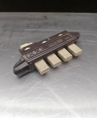 Lexus IS 220D-250-350 Seat memory switch 15A988