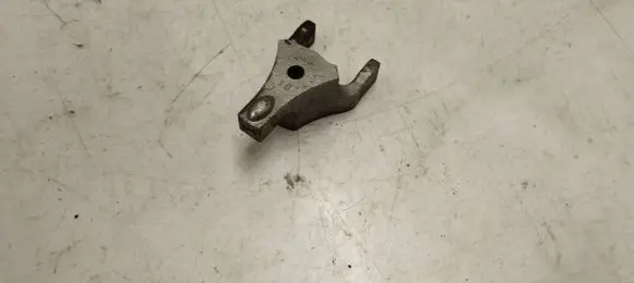 Land Rover Discovery Sport Fuel Injector clamp holder