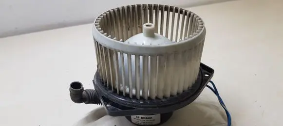 Nissan Terrano Heater fan/blower 4872530350