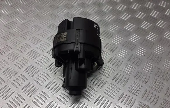 Mercedes-Benz C W203 Secondary air pump A0001404285