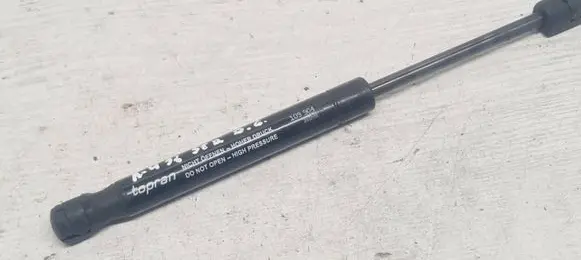 Audi A4 S4 B5 8D Tailgate/trunk strut/damper 265M18 109904 265118