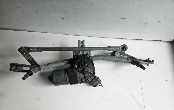 Renault Megane III Front wiper linkage and motor 9682861480 3397020954