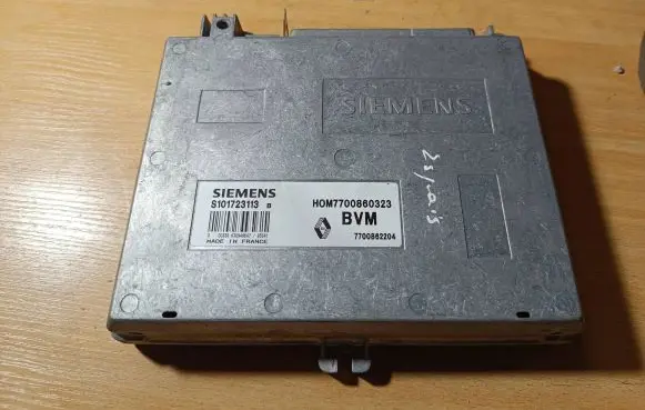 Renault Espace II Engine control unit/module 7700860323 7700862204