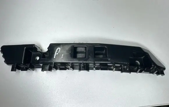 MG EHS Front bumper mounting bracket 35136825