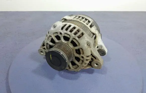 Hyundai Tucson JM Generator/alternator 37300-2F300