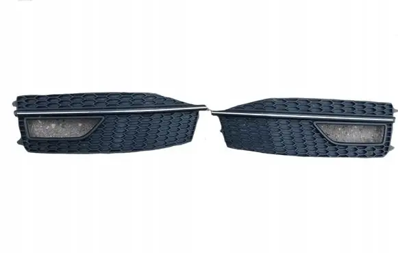 Audi A4 S4 B8 8K Front grill 8K0807682M