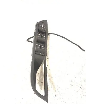 Ford Focus Electric window control switch 98481111 10020922 AM5T14A132CA