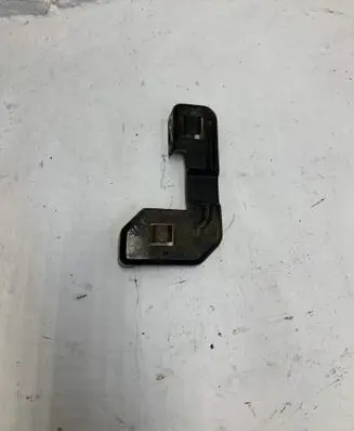 Hyundai Tucson JM Headlight/headlamp mounting bracket