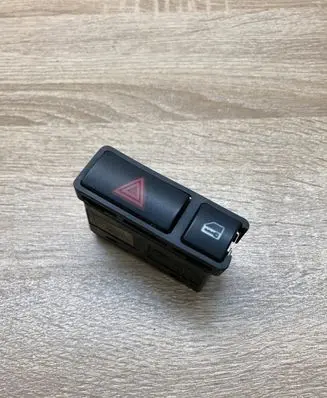 BMW 3 E46 Hazard light switch 8368920