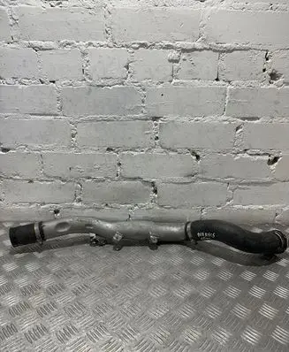 Toyota Avensis T270 Intercooler hose/pipe