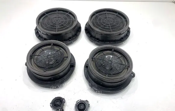 Audi A5 Audio system kit 8W5035399