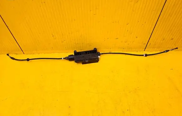 Mercedes-Benz Vito Viano W447 Hand brake/parking brake motor A4479068700 S013949001M 005671900141