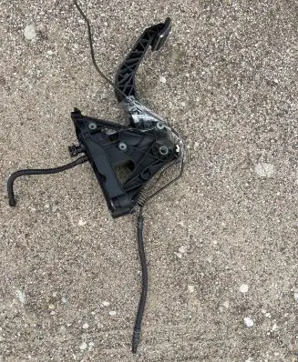 Audi A3 8Y Clutch pedal 5Q2721059HE