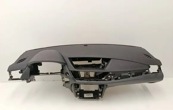 BMW X1 E84 Dashboard 2991241 IL299124113X 12B290000554J