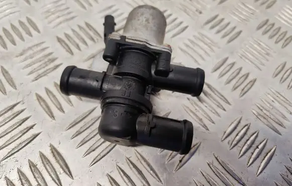 Volkswagen ID.3 Coolant heater control valve 5Q0906457C