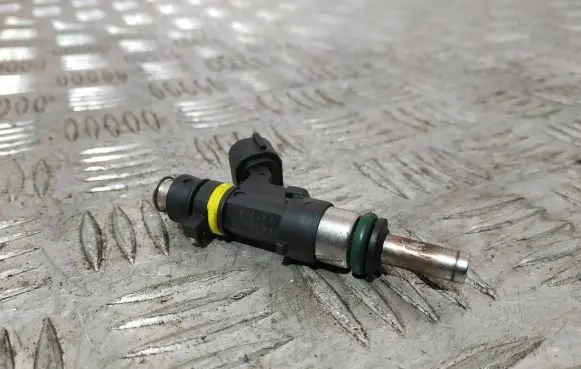 Mitsubishi Outlander Fuel injector 1465A412