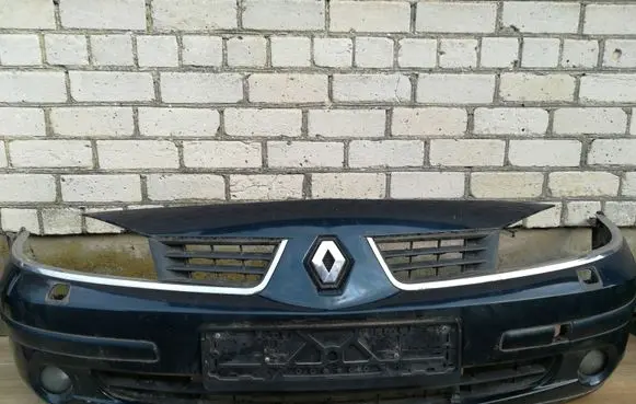 Renault Laguna II Front bumper