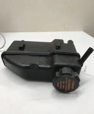 Volvo V70 Power steering fluid tank/reservoir