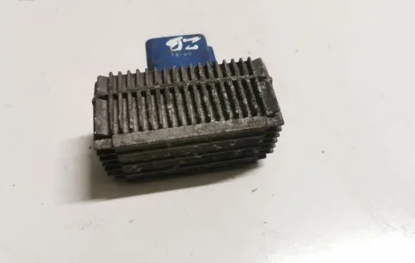 Opel Zafira B Glow plug pre-heat relay 55353011