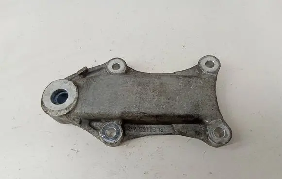Mercedes-Benz S W221 Rear differential/diff mount bracket A2210318