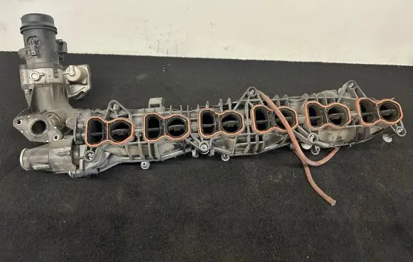 BMW X5 F15 Intake manifold 11618519492 1354781075203 10378517