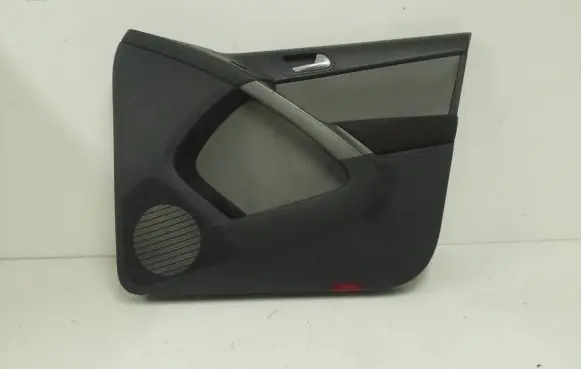 Volkswagen Tiguan Front door card panel trim 5N0867012