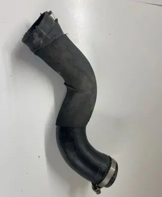 Audi A4 S4 B8 8K Intercooler hose/pipe 8K0145737J