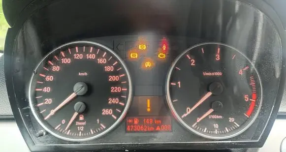 Speedometer (instrument cluster)