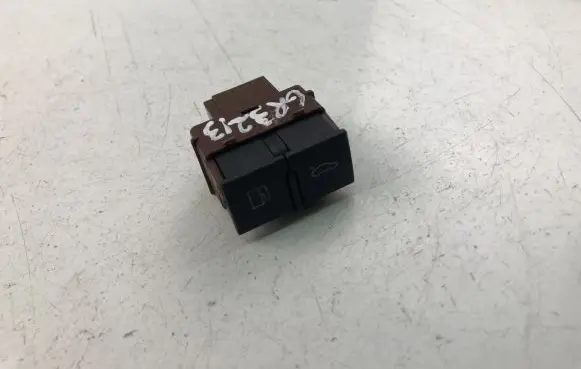 Audi TT TTS Mk2 Other switches/knobs/shifts 8P0959833A