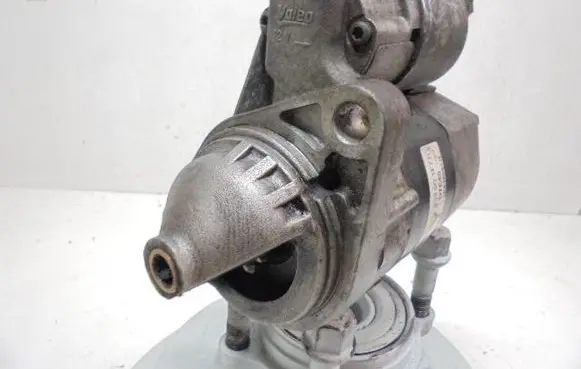 Nissan Note (E11) Starter motor 233001F77C